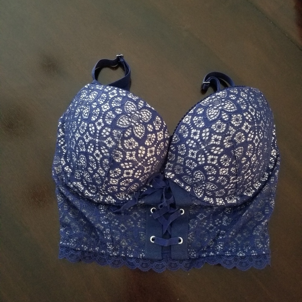 Victoria's Secret navy lace bra